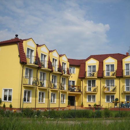 Pensjonat Koga Kolobrzeg Exterior photo